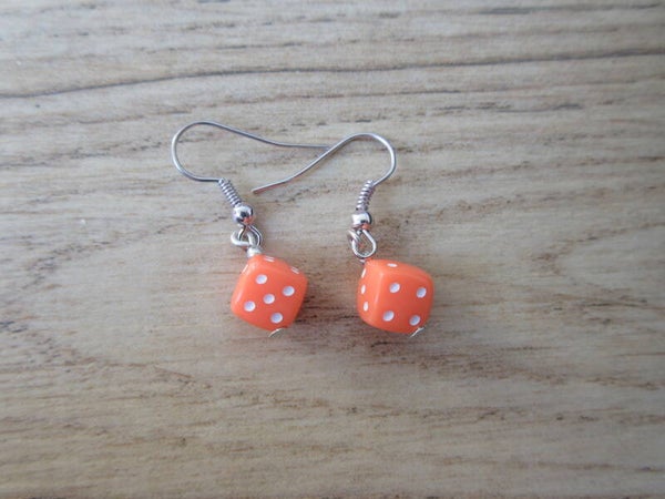 Oorbellen Dobbelsteen klein Fluor Oranje