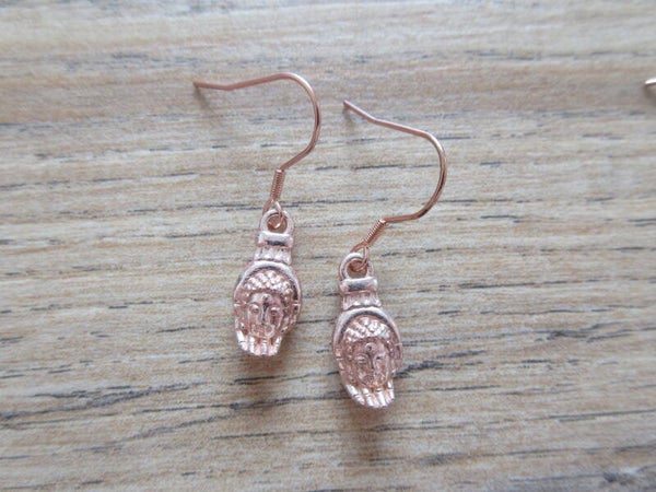 Oorbellen Boedha in Hand Rosekleurig
