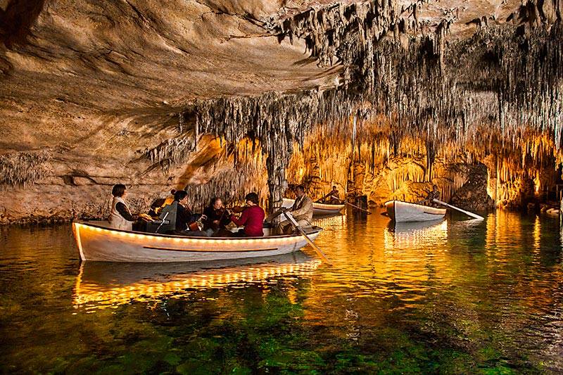 Las Cuevas del Drac - Grotten van de Draak op Mallorca, Balearen