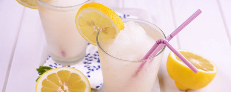 Heerlijk verkoelende Spaanse alcoholische en niet alcoholische dranken