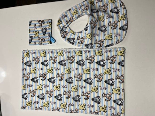 Multi-colored Pooh bear set