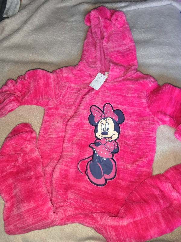 B5 Minnie mouse wagen Strampler74