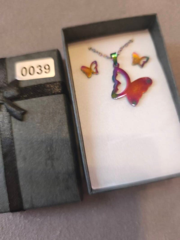 Schmetterling Set Flip Flop design