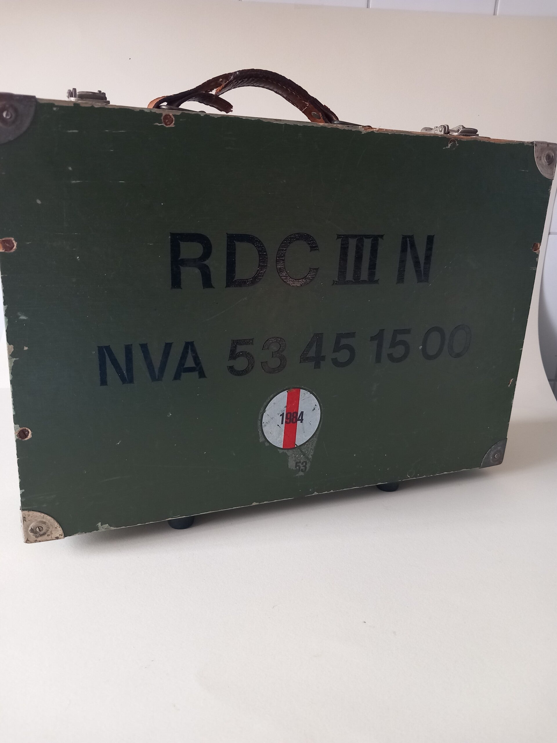 NVA oost Duits leger koffer 1984 koude oorlog