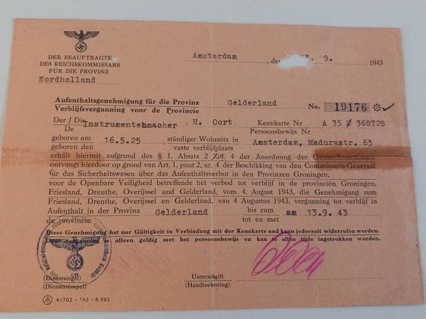 Verblijfsvergunning Amsterdam  Gelderland  - Permit Dutch person