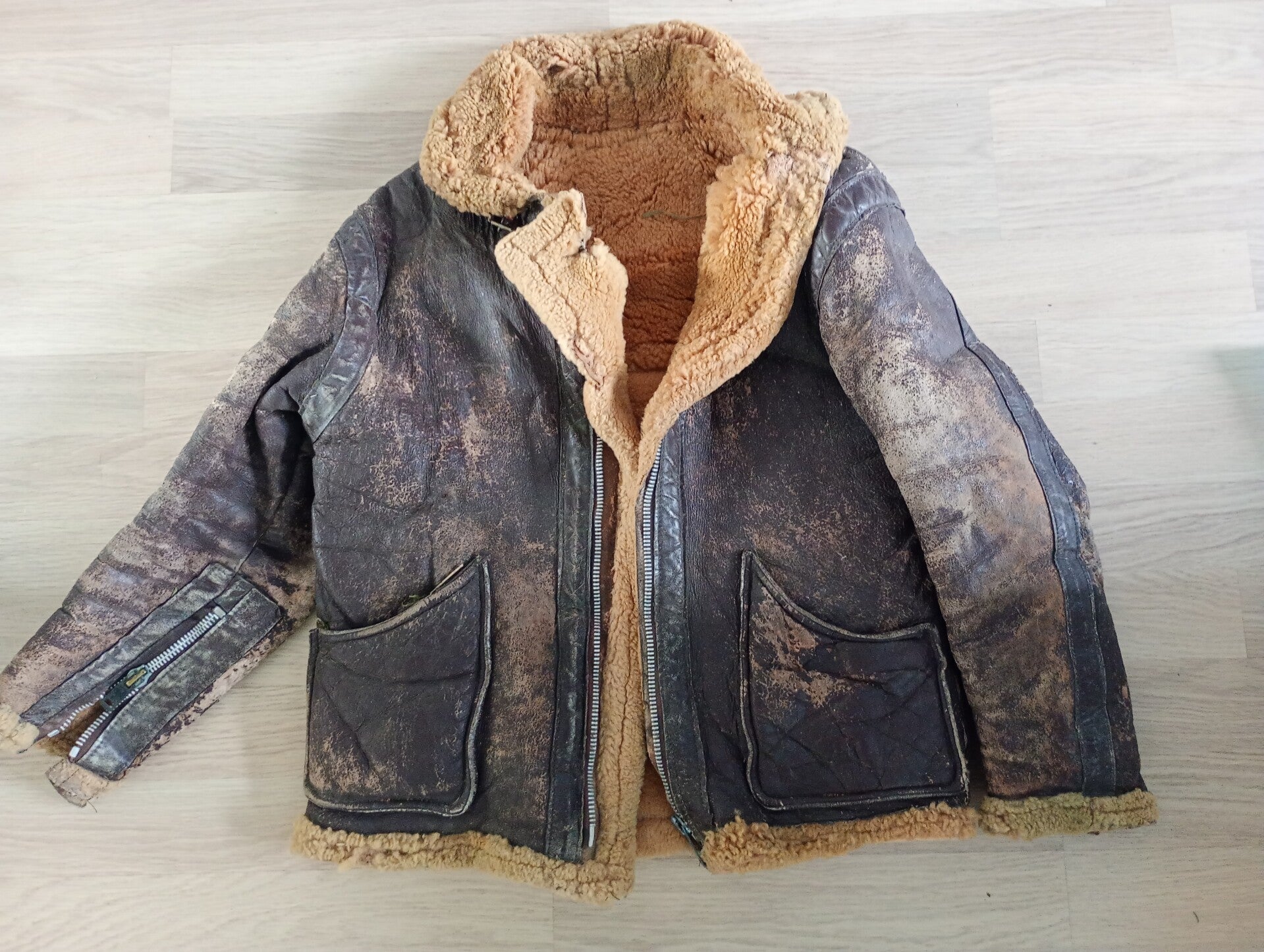 usaaf ww2 D-1 ground crew mechanic jacket.