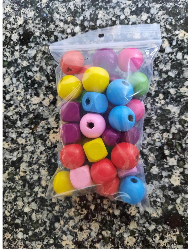 DIY mini gekleurde kralen