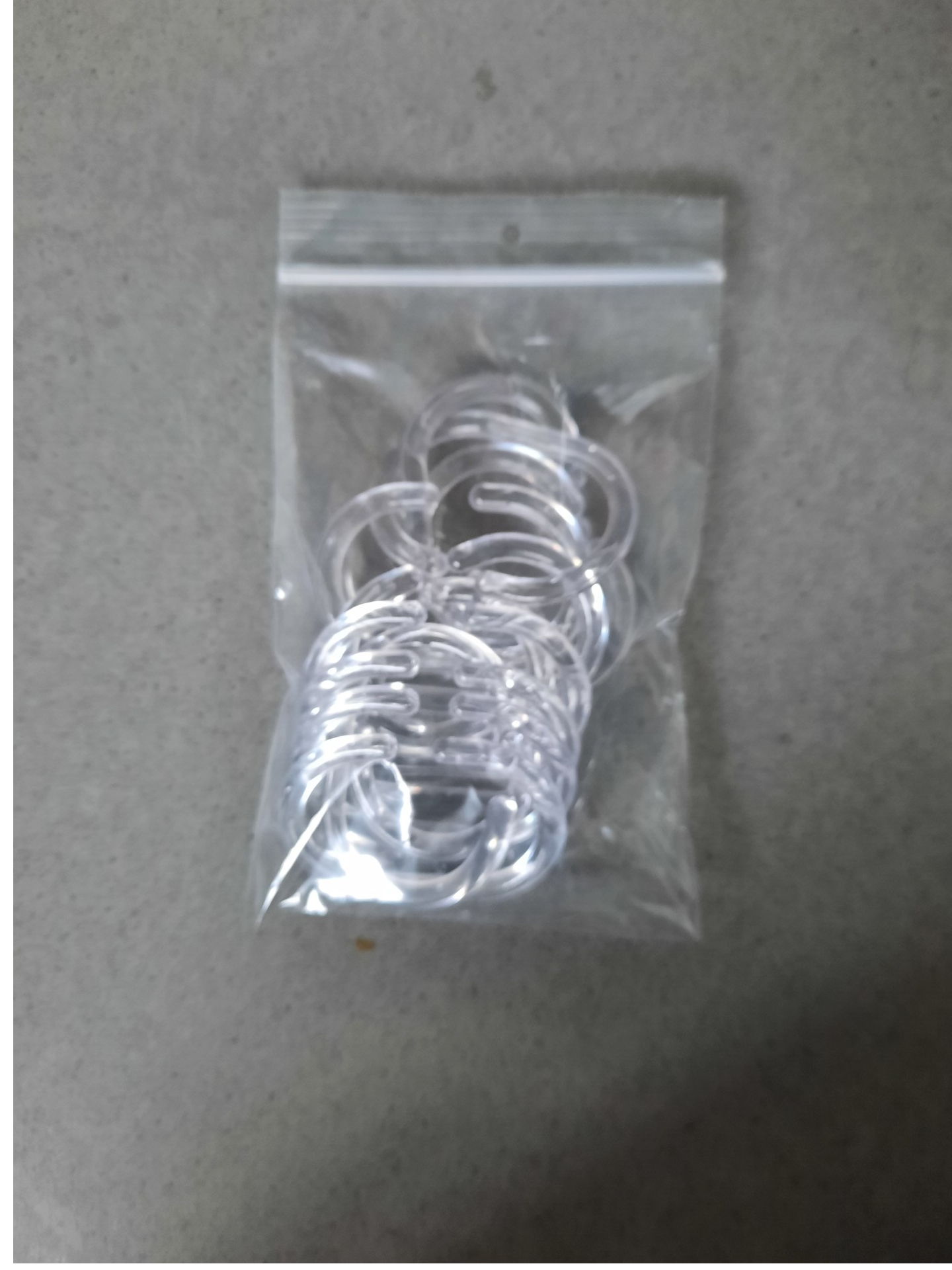 Plastic ophanghaakjes