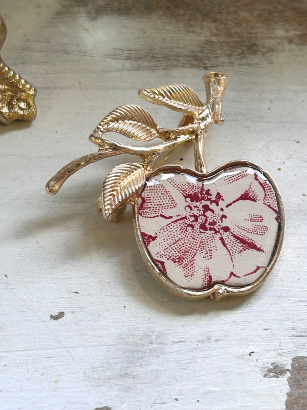 Broche Pommier