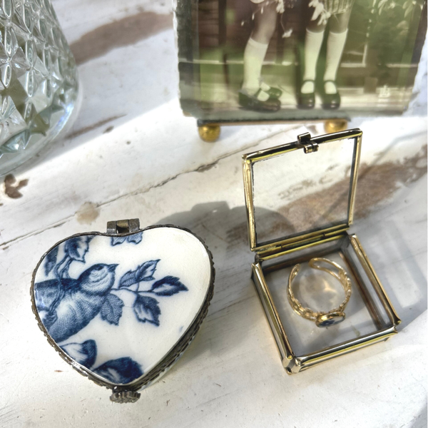Pilulier porcelaine Bleue - terre de fer