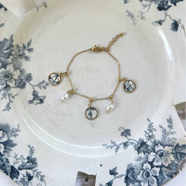 Bracelet à breloques  Marie Louise