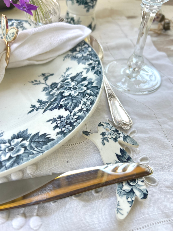 Lapins porte-couteaux Marie Louise