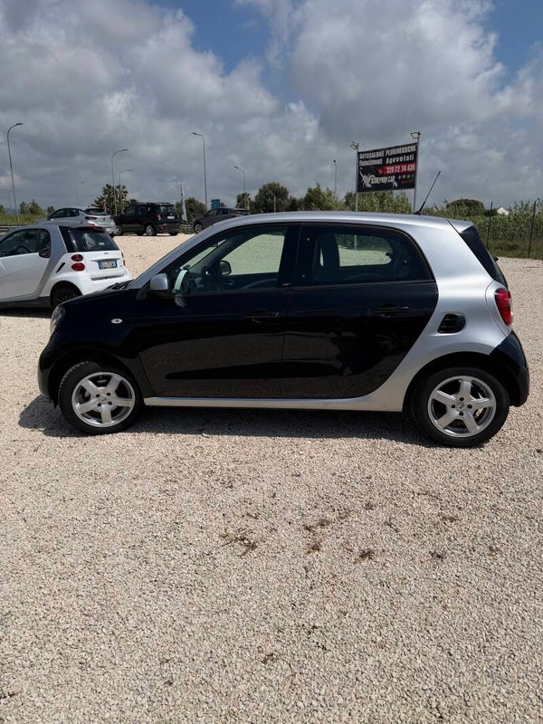 Smart for four INTROVABILE