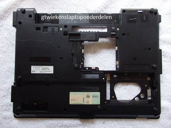 HP Compaq 6735b Onderplaat Gebruikt 2021551/19