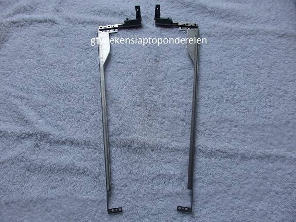 ASUS L3000D Scharnieren L/R Gebruikt 2021624ch