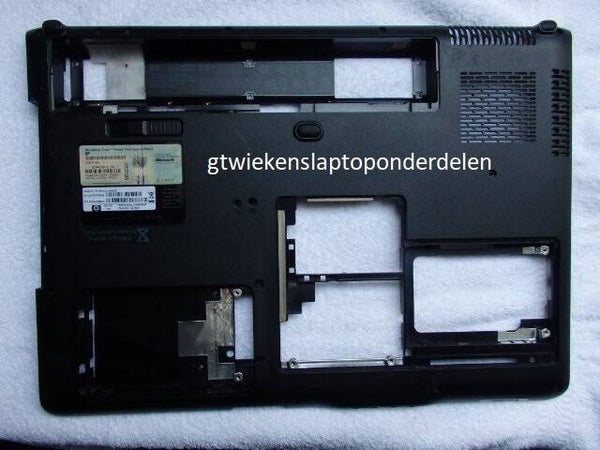 HP Pavillion dv9000 Onderplaat Gebruikt  22F102/30