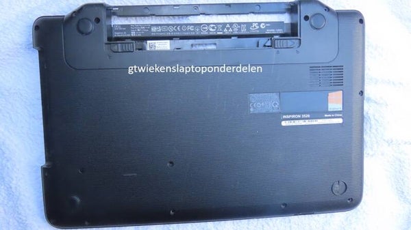DELL INSPIRON 3520 Onderplaat CN-0G8TPV-76206 Gebruikt 2612002/35