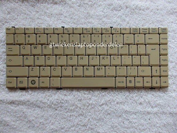 Fujitsu/Siemens Amilo PRO V3515 Toetsenbord Qwerty  Gebruikt 202111231e