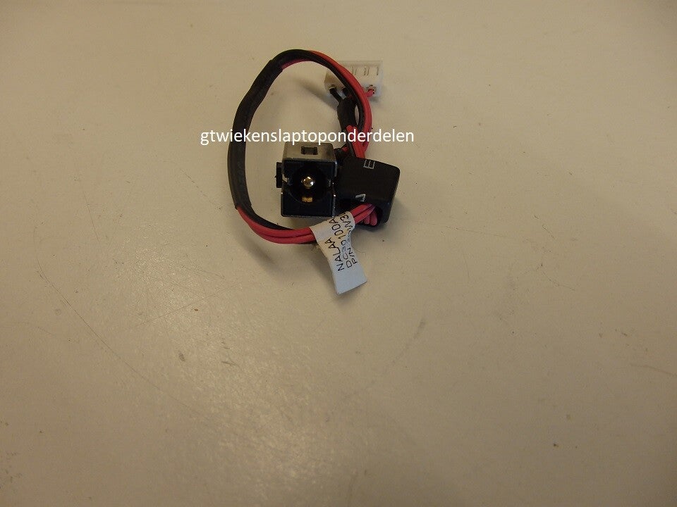 19 Volt Chassisdeel Toshiba Satellite L670D-11N Gebruikt  20196044vc