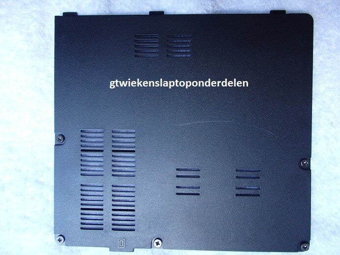 Toshiba Satellite L40-17S Afdekplaat WG 13GNOB1AP070-2TB Gebruikt 22FF105