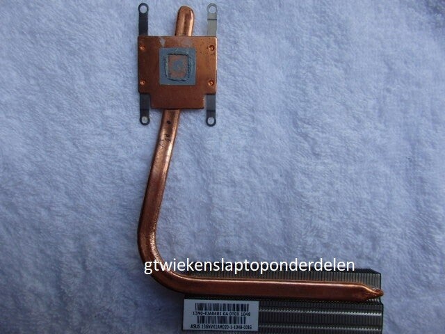 ASUS  asus 13gnvk1am020 Koeler Gebruikt 22KK115K