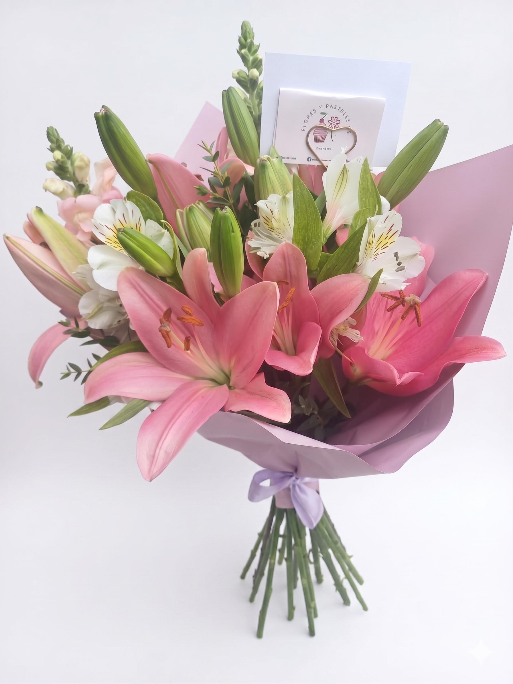 RAMO DE LILYS Y ASTROMELIAS