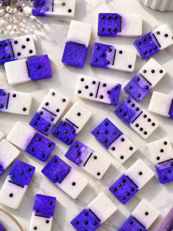 Domino Lilas