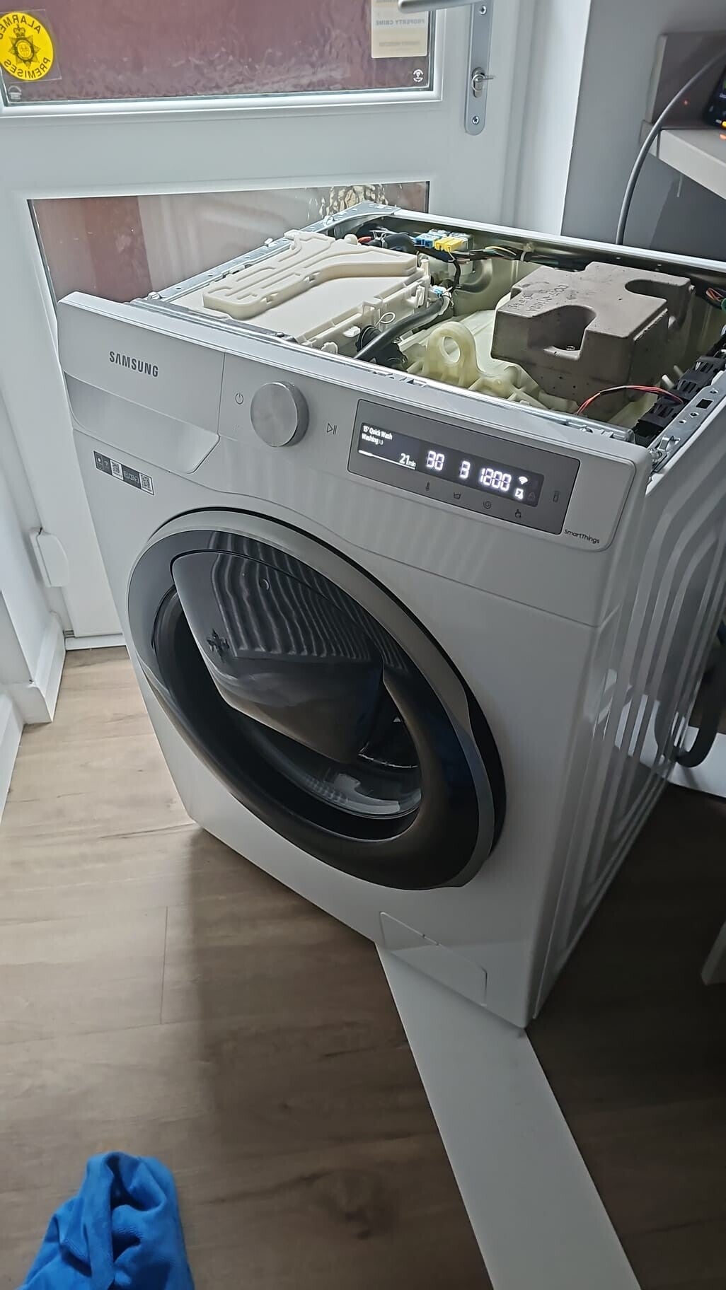 Samsung WW90T684DLH Auto Dose Detergent