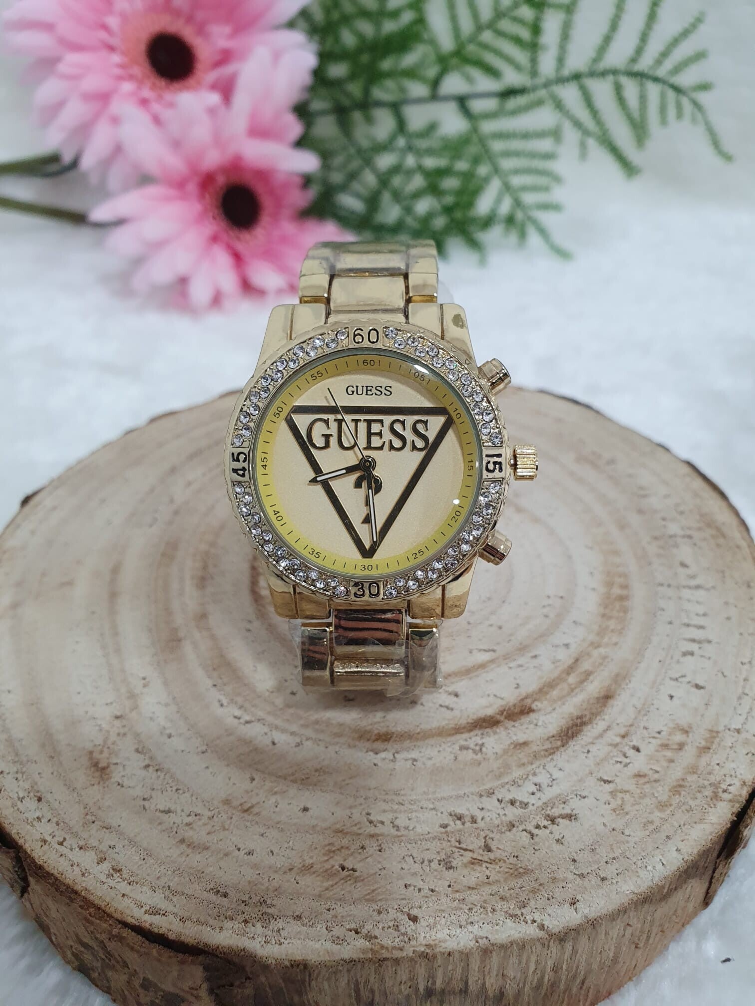 Guess 💜