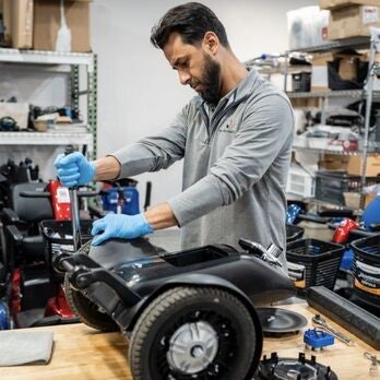 "Atelier de réparation quadriporteurs - Service expert Longueuil - Viva Volt"