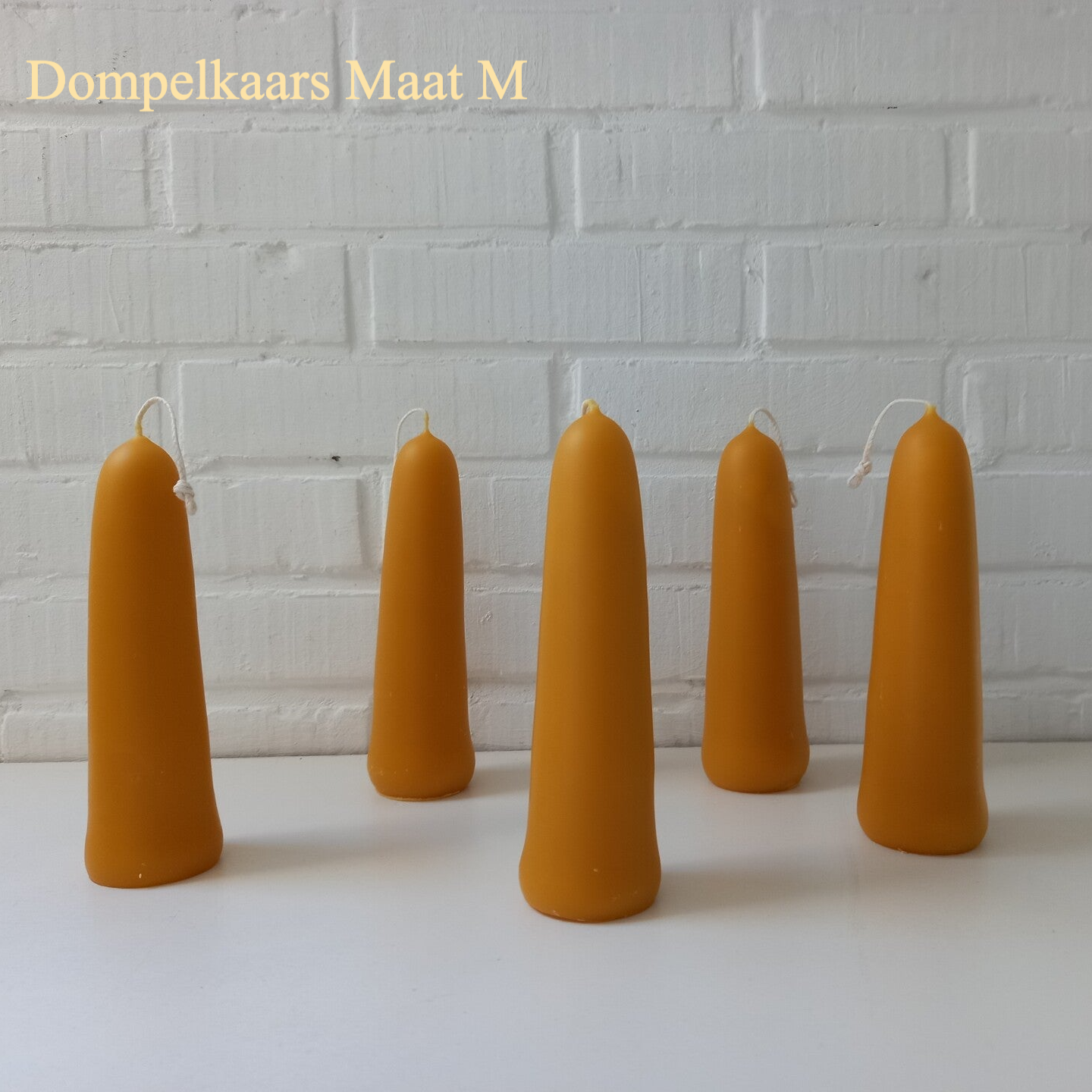 Dompelkaars van bijenwas, staand model, Maat M