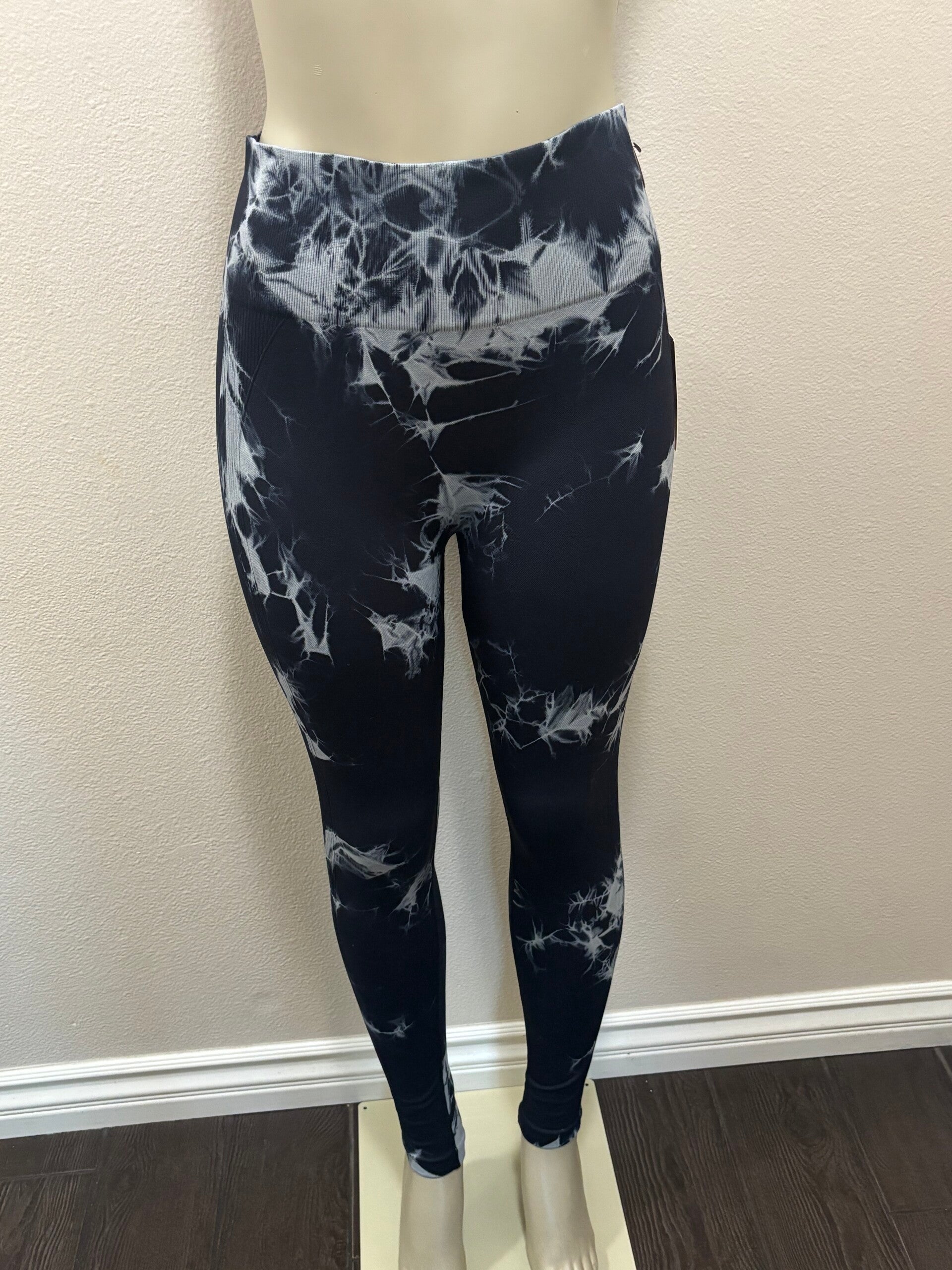 leggings tie dye
