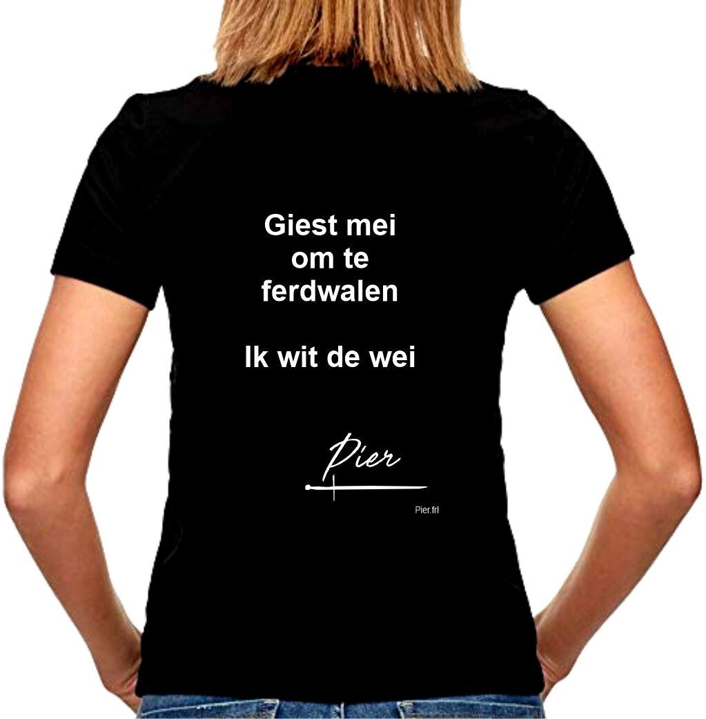 Zwart Tshirt dames maat:M Frysk; 'Giest mei ferdwalen'