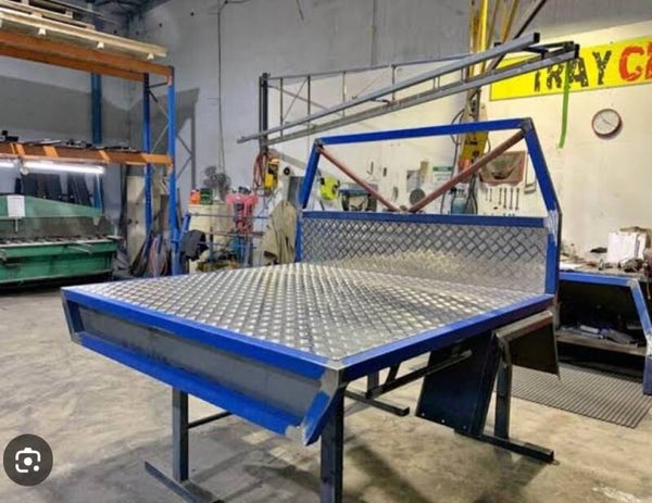 tray