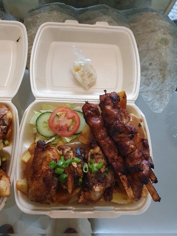 Saté ku Galina ku Batata