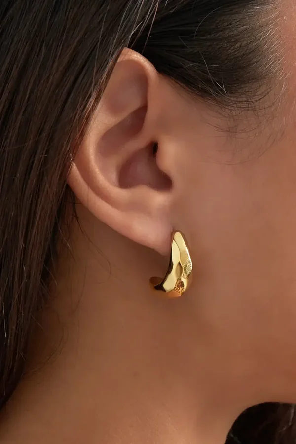 Structured moon earrings