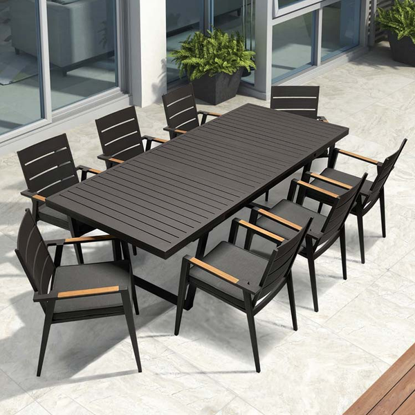 2333 - Table extensible aluminium et 8 chaises