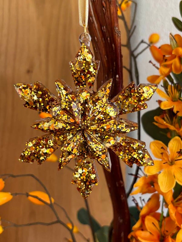 Kersthanger “Sneeuwvlok” goud