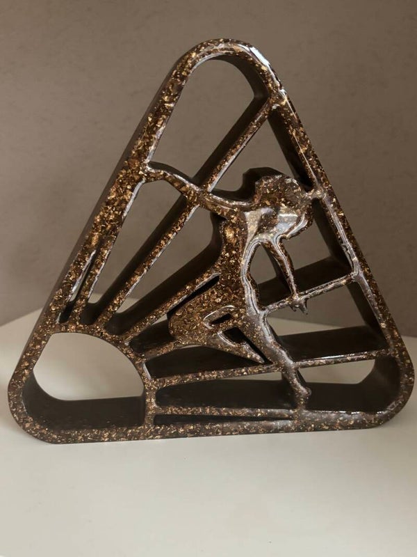 Beeldje Naturisme symbool in brons/goud