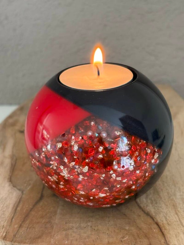 Epoxy bol kaarshouder in zwart/rood/glasstukjes