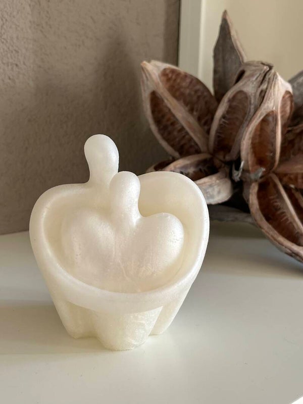 Beeldje “Liefde” in wit
