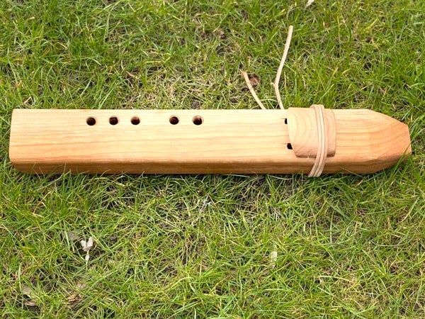 Drone fluit - kersenhout - hoge A4