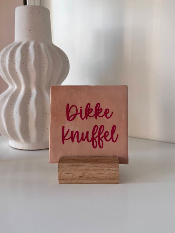 Dikke knuffel - tegel