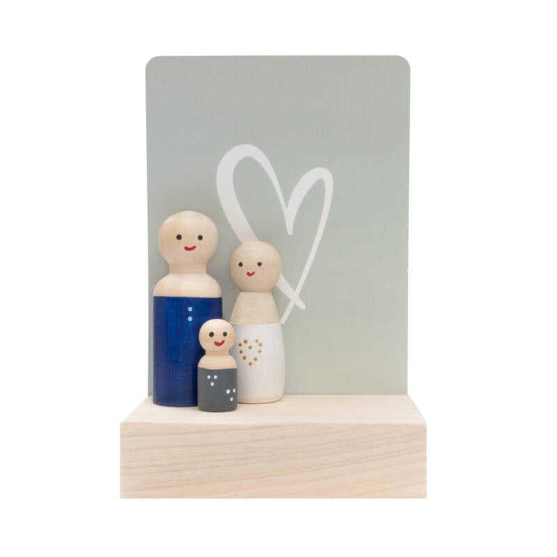 Houten poppetjes met kaarthouder