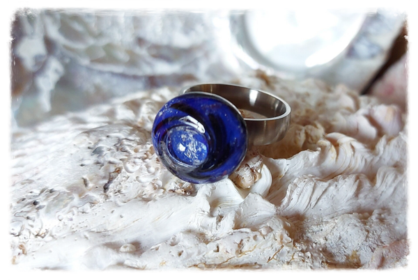 Ter Inspiratie: Wisseltop voor ring / hanger - met crematie as 'Bright Spot'