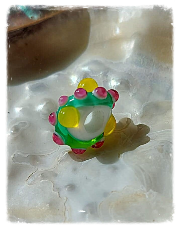 Glaskraal / glasbedel / kraal / 'Festa' - wit, groen, geel, fel roze / past o.a. op Pandora en Trollbeads