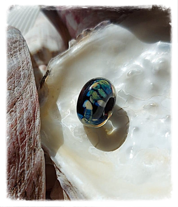 Glaskraal / glasbedel / kraal / 'Galaxy' - zwart, blauw, ivoor / past o.a. op Pandora en Trollbeads