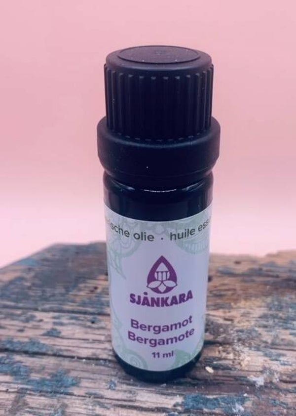 Bergamot ( citrus aurantium ssp bergamia
