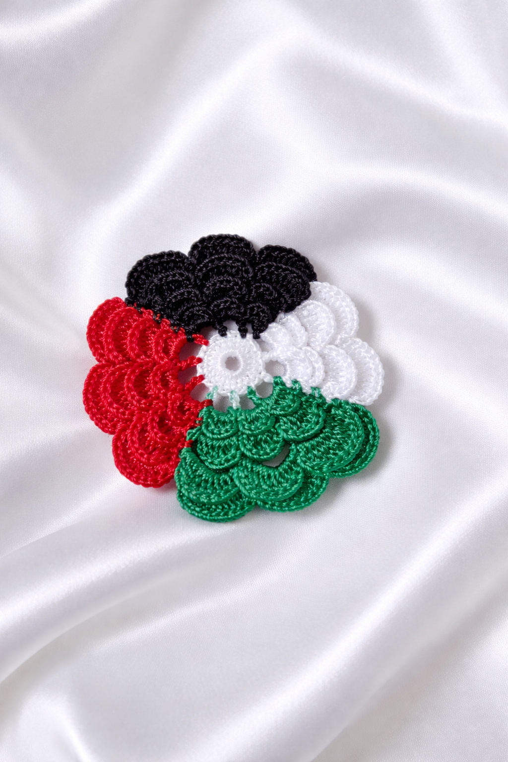 Gehaakte Srebrenica - Palestina bloem (2)