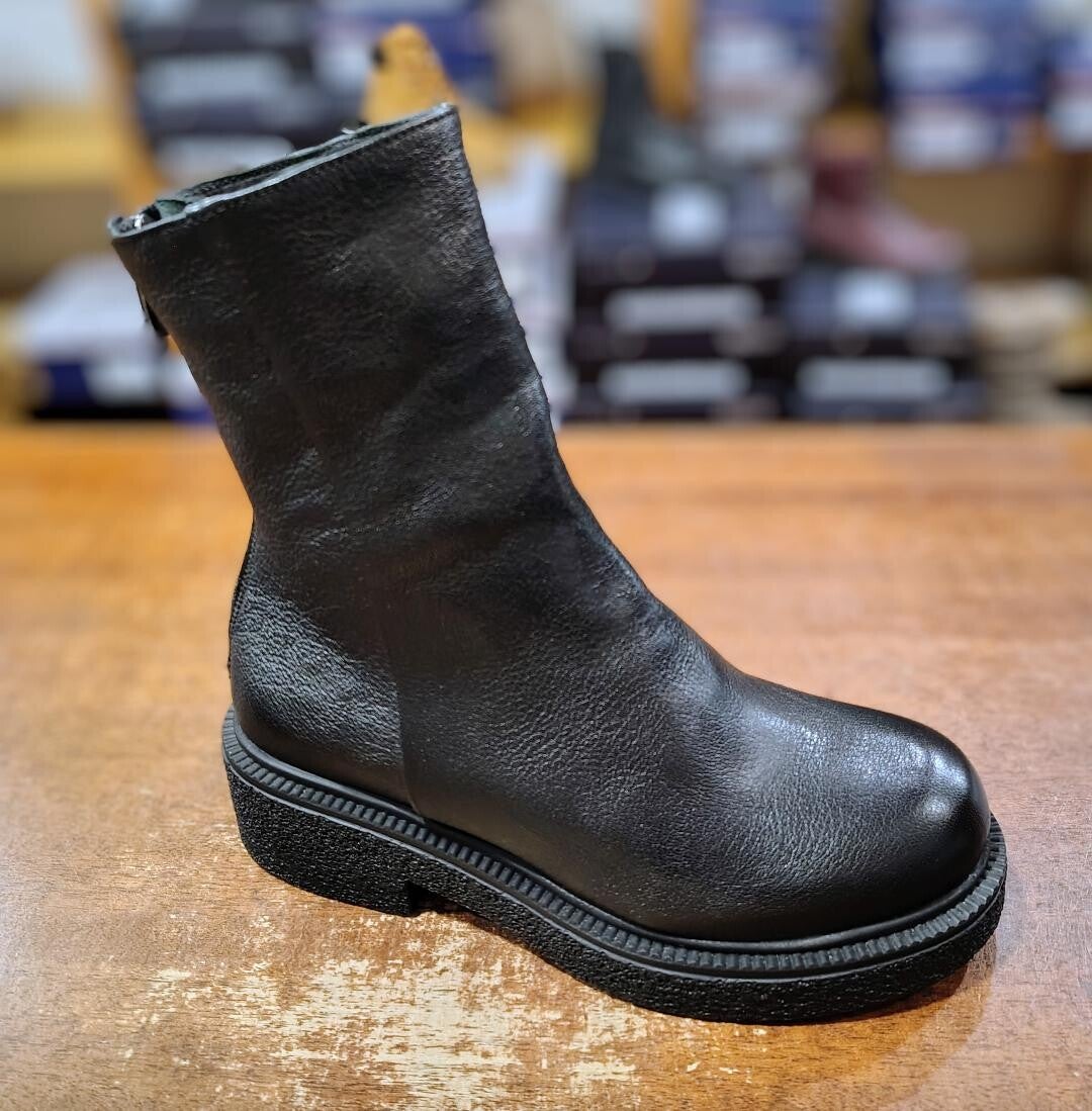 Stivale in pelle nero con zip Aldisi calzature